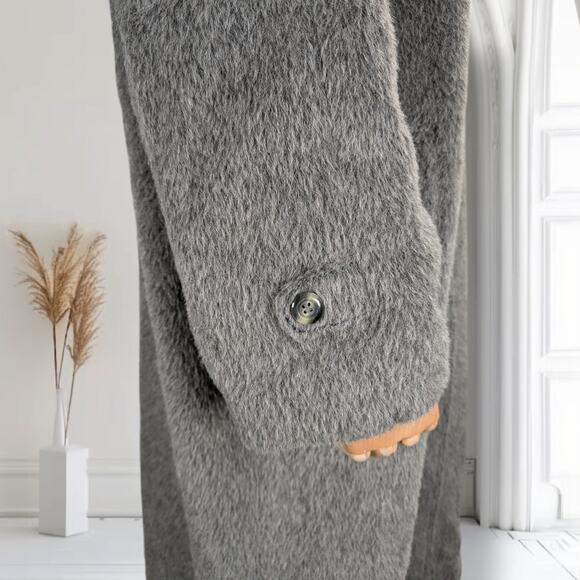 Vintage Dutch Llama Mohair Coat Size L Gray Mid Length Overcoat Pockets - Picture 6 of 16